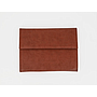 Carpeta portadocumentos artesania piel sintentica con doble cierre de iman color cuero 260x235x35 mm (Ref. 601513)
