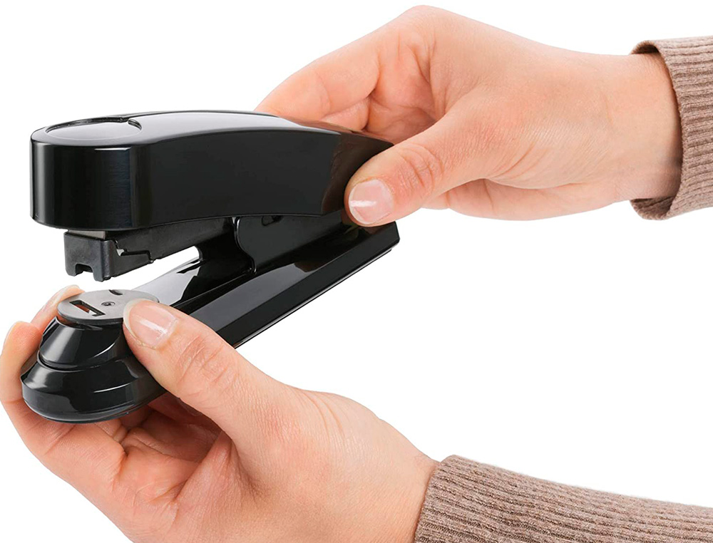 NOVUS DAHLE - Grapadora novus b2 plastico abs reciclado capacidad 25 hojas usa grapas 24/6 y 26/6 color negro (Ref. 020-1931)