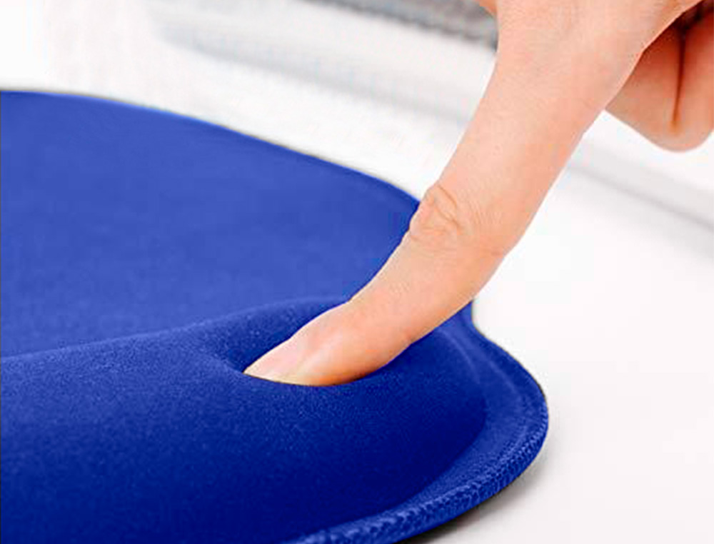 Q-CONNECT - Alfombrilla para raton con reposamuñecas ergonomica de gel color azul 225x240x20 mm (Ref. KF17231)