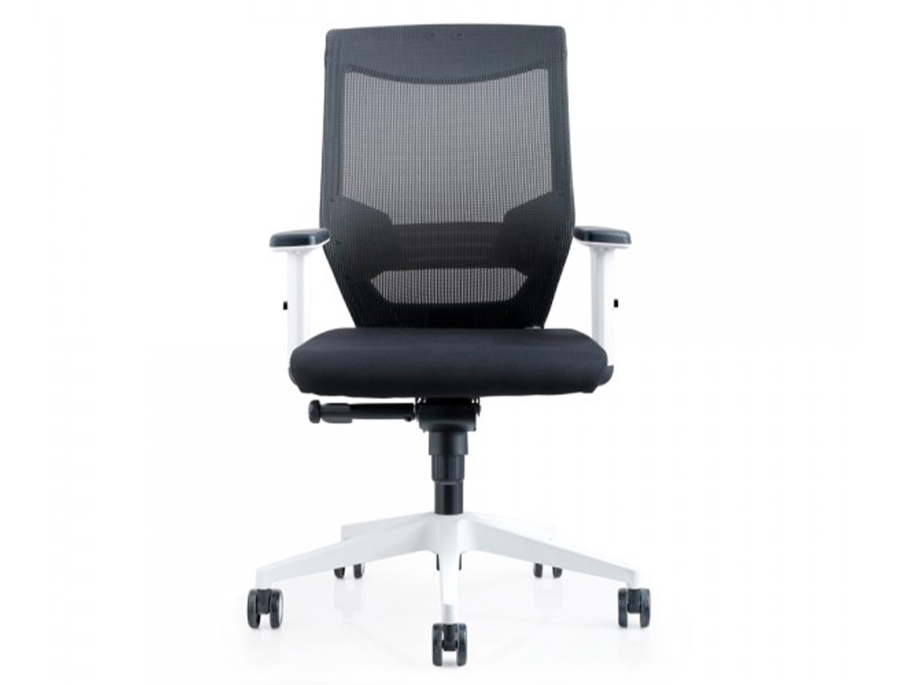 ROCADA - Silla de oficina con brazos regulables y respaldo malla negro tapizada en tela ignifuga negro color blanco (Ref. 908W-4)