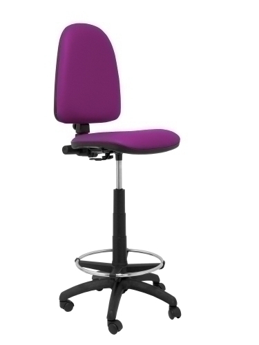 PIQUERAS Y CRESPO - TABURETE AYNA ERGOMICO MECANISMO DE CONTACTO PERMANENTE REGULABLE EN ALTURA Y ARO REPOSAPIES ASIENTO Y RESPALDO TAPIZADOS SIMILPIEL MORADO (Ref.T04CPSPMO)